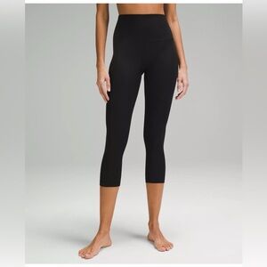 lululemon Align High-Rise Ribbed Crop 23